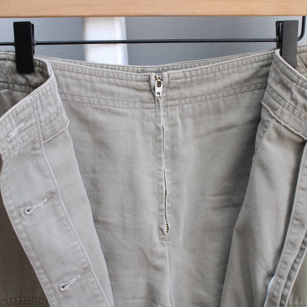 Jones New York Green Khaki Cotton Button-Front High-Rise Skort Shorts Size 10 - Picture 5 of 5